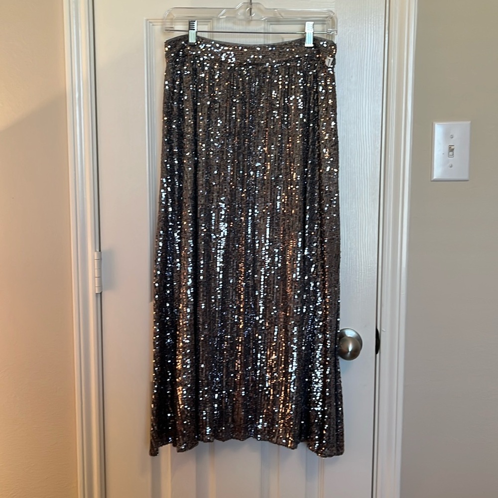 Sequin Midi Skirt - Metallic Silver
